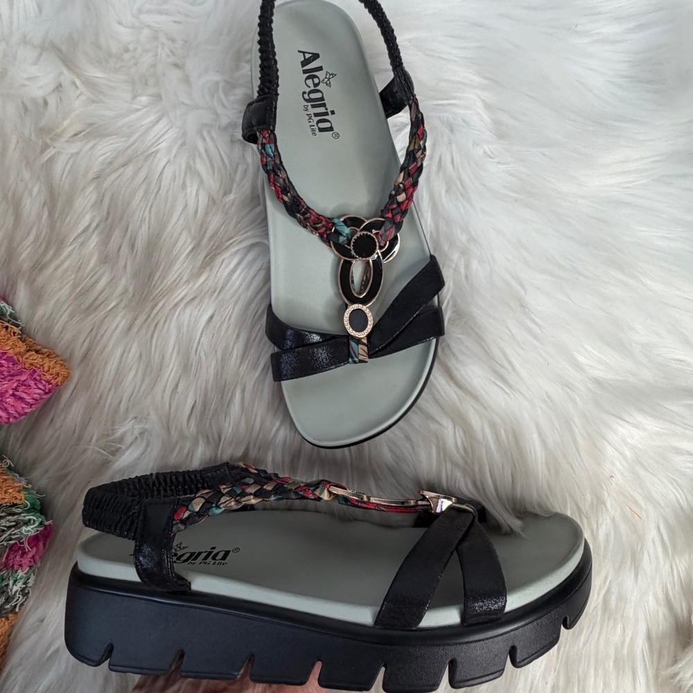 Alegria by PG Lite Roz Black Braided T-Strap Platform Sandals 38 ROZ-788